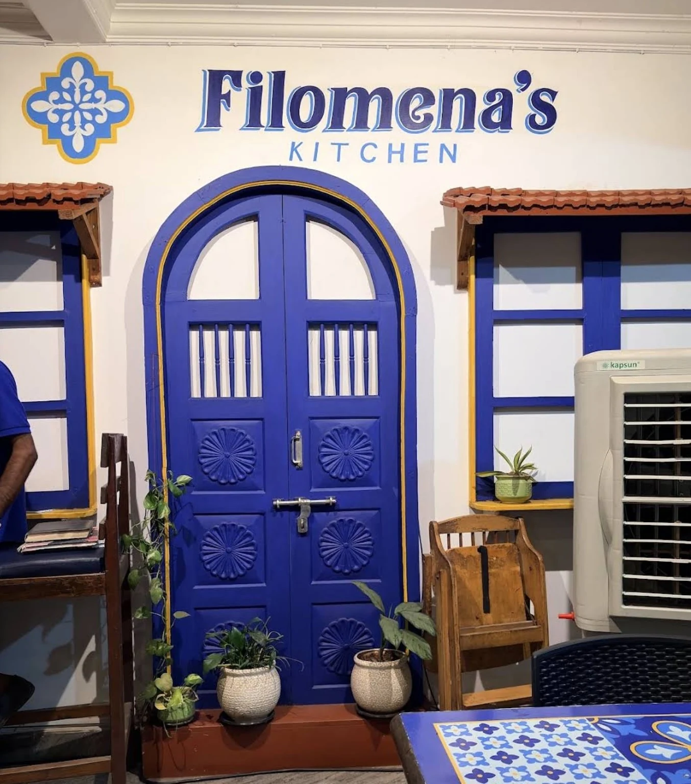 Filomena's Kitchen — 03 entrance