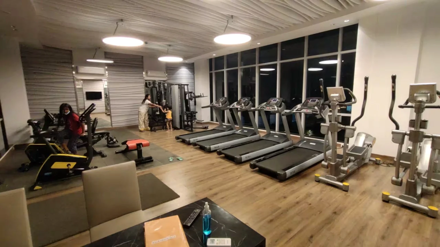 Treadmills and exercise equipment in the Rio De Goa gym